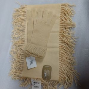 Cashmere gloves and scarf set